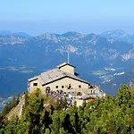 Alpenhotel Brennerbascht מלון