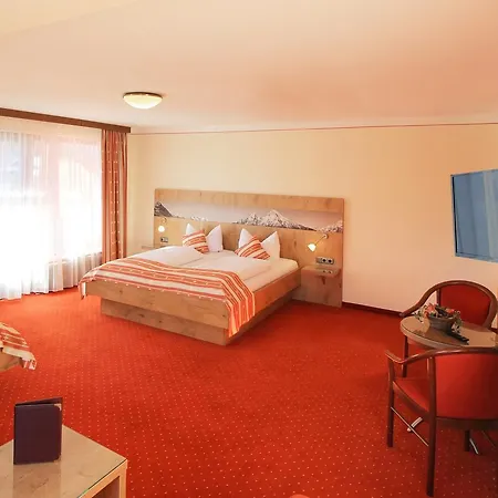 Отель Alpenhotel Brennerbascht Бишофсвизен